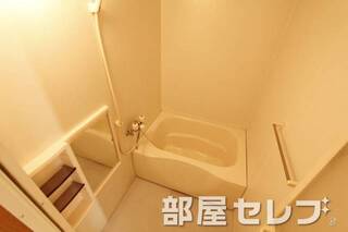 バスルームでごゆっくり。イメージ写真