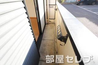 洗濯物もたくさん干せるベランダです。イメージ写真