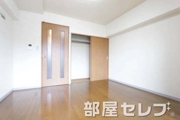 キレイで明るいお部屋になります。