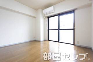 キレイで明るいお部屋になります。