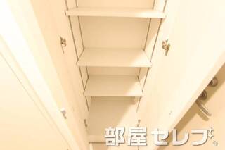 シューズボックスで玄関スッキリ