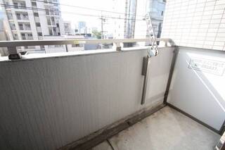 ※403号室参照