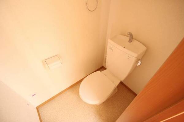 やはりトイレは落ち着きますね