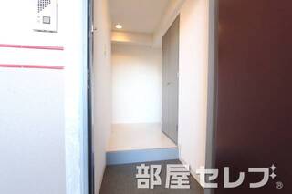 玄関口。