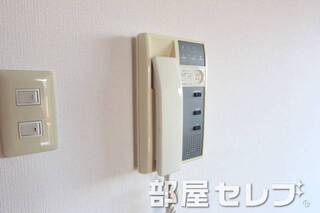 インターホン。