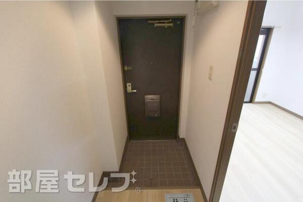 反転タイプ
