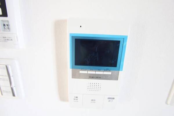 オートロックも付いて安心です