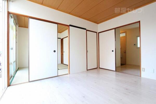 床いろオシャレに生まれ変わりました。
