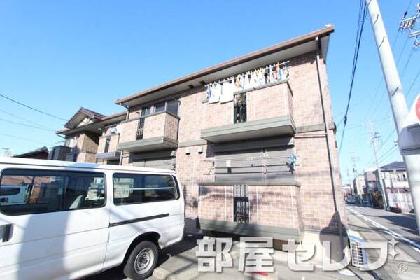 綺麗な外観ですね。