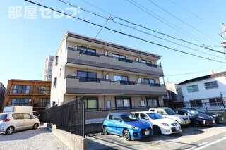 3階建て