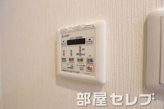 便利な浴室乾燥です。