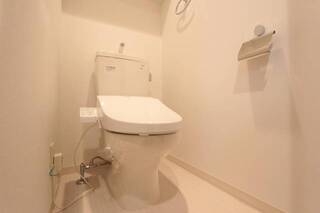爽やかな印象のトイレットルーム。