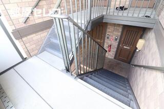 ※102号室内装写真参照