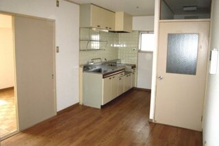305号室の写真引用。