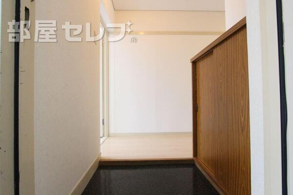 洋室のお部屋です。