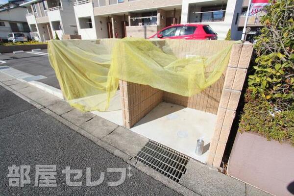 ゴミ捨て場です。