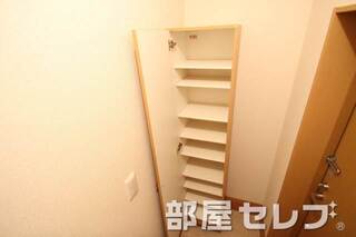 下駄箱もありますよ。