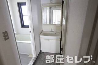 独立洗面台です。