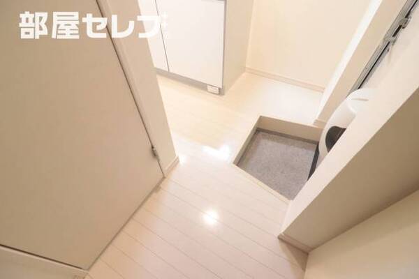 写真はモデルルームまたは同タイプ物件になります。