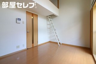103号室参照