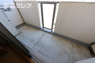 ベランダも広いです。
