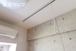 部屋干し用の室内物干しです。
