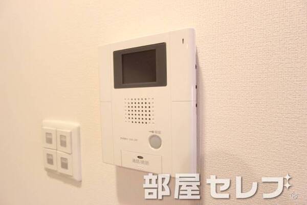モニター付きで安心。