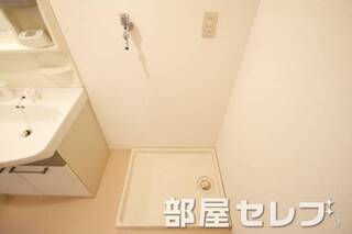 室内洗濯機置き場。