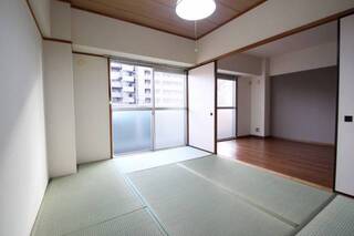 南向き和室です　日当たり良好