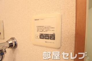 便利な浴室乾燥機です。