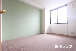 きれいな内装の洋室です