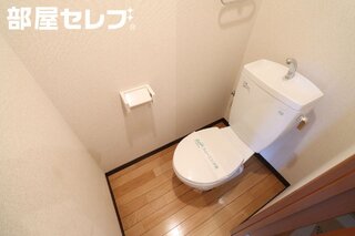 写真は403号室