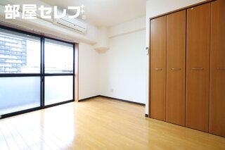 写真は403号室