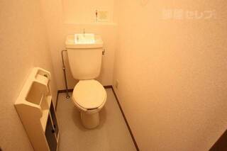 トイレもシンプルできれいですね