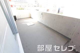 広々としたバルコニーです。