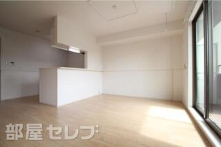 明るいリビングです。