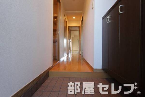 玄関口。