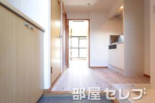玄関から見た景色です。