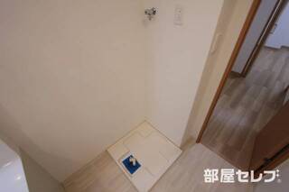 洗濯機はココ