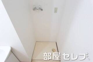 洗濯機置き場はこちら。