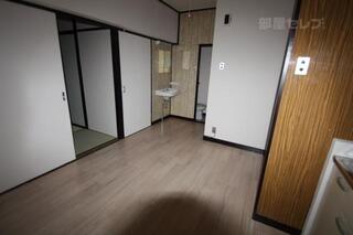 他号室の写真を参照