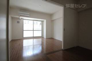 光溢れるお部屋です