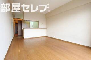 305号室の写真引用。