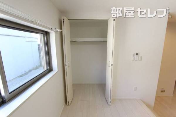 102号室