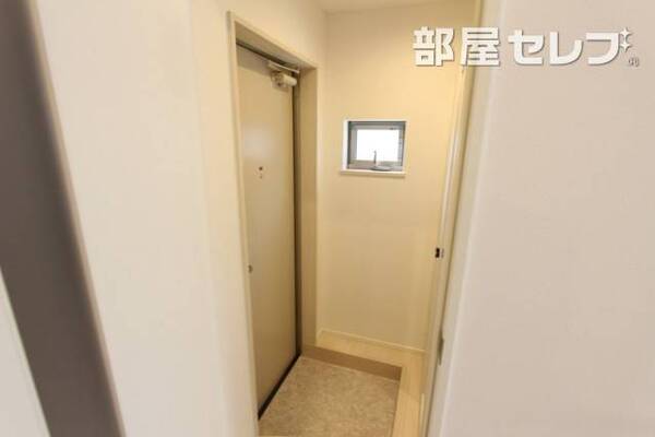 102号室