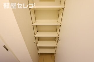 ※204号室の写真を流用しています。