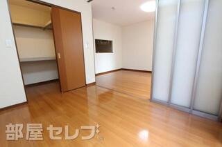 寝室にいかがでしょうか。