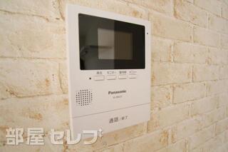 ＴＶモニターホンも付いて安心です。