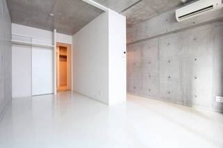 ＊302号室参照