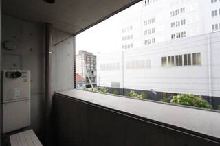 ＊302号室参照